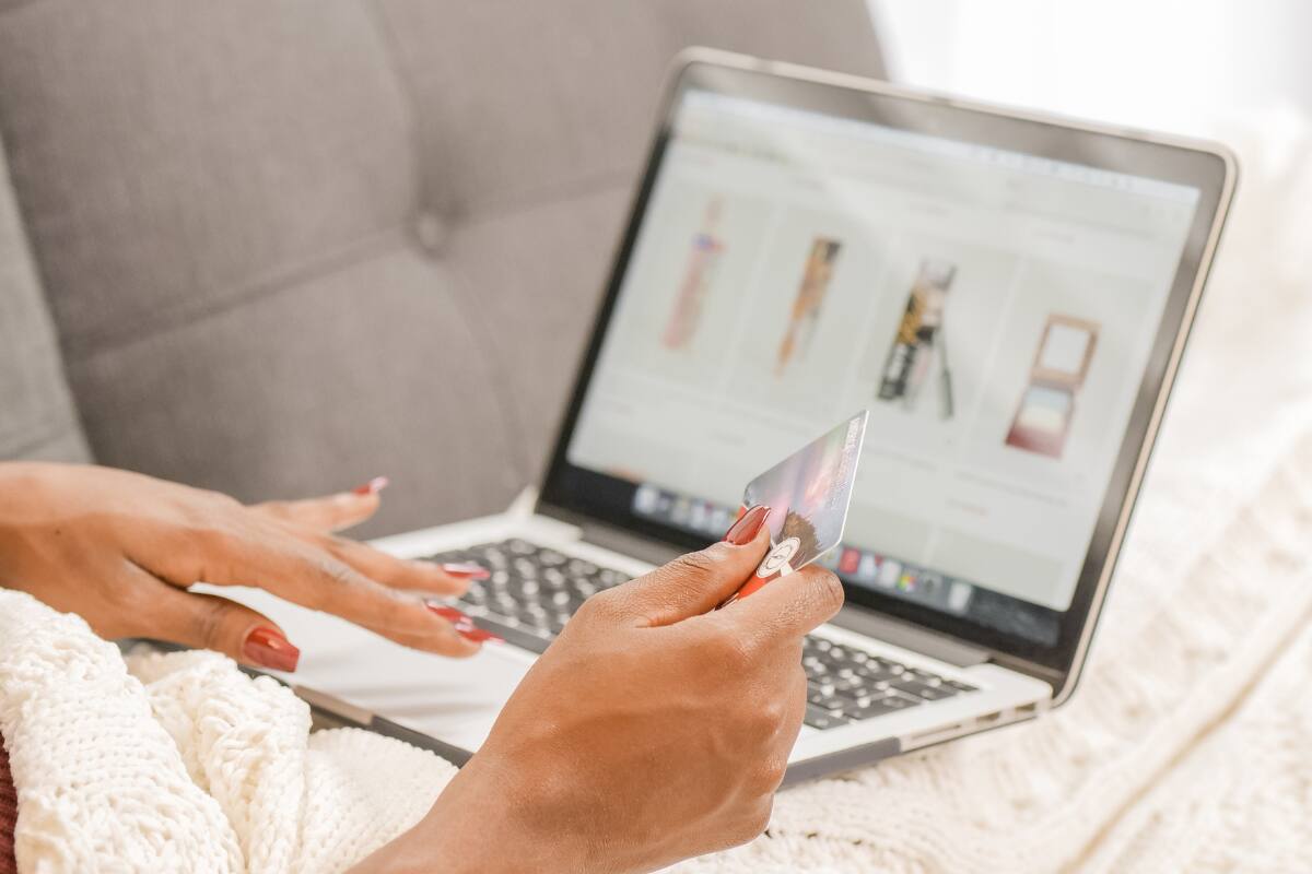 Astrología ¡Esos signos adoran las compras por internet! - Créditos: pexels.com