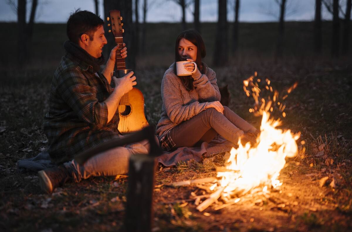 Compatibilidad amorosa: ¿Cómo funciona el amor entre una pareja de signos zodiacales de fuego?