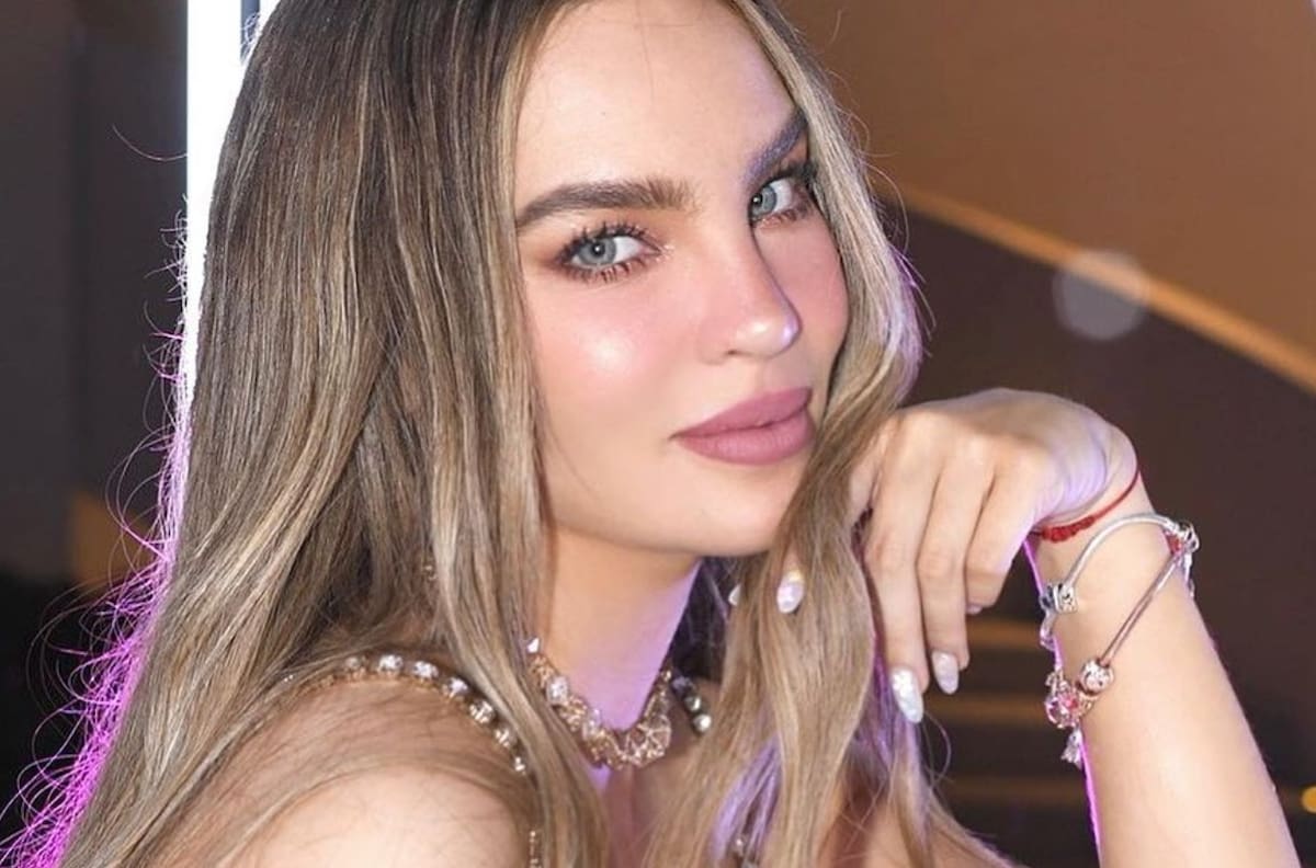 Belinda golpea a un fanático en medio de un concierto, pero no es lo que piensas