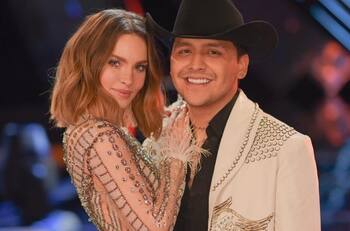 ¡Cuánto amor! Belinda ya parece parte del show de Christian Nodal
