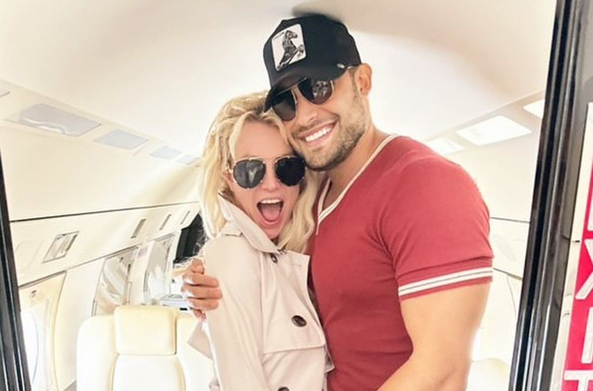 Sam Asghari acusa a Britney Spears de engañarlo con trabajadores de su hogar