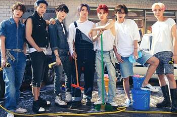 Elton John acepta reto de BTS y las redes lo celebran