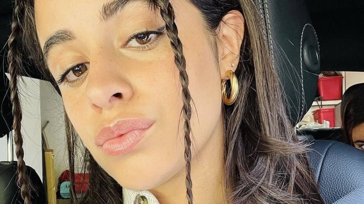Camila Cabello defiende a las mujeres reales con estrías, celulitis y grasa