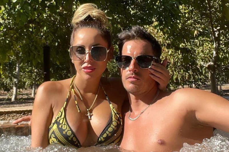 La pareja se separó tras casarse en 2024.