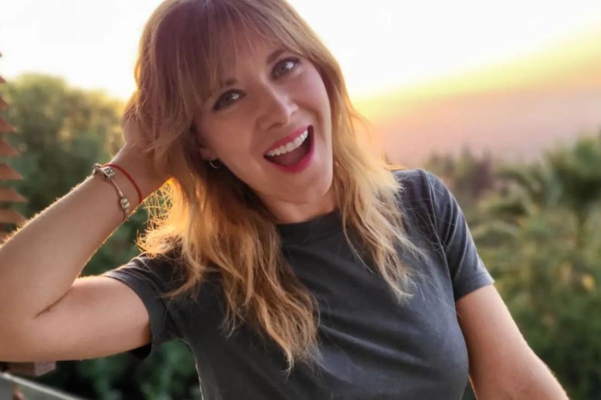 anunció su lanzamiento debutando como cantante y es duramente criticada en las redes sociales.