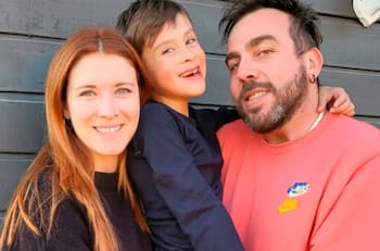 "Sigamos aprendiendo juntos”: Así celebraron Carla Jara y Francisco Kaminiski el cumpleaños de su hijo, Mariano