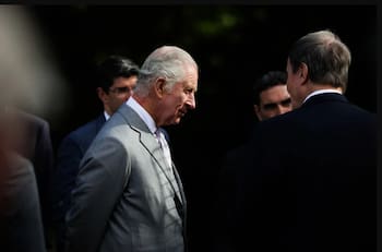 Se someterá a una intervención: El Rey Carlos lll ingresó al hospital esta mañana