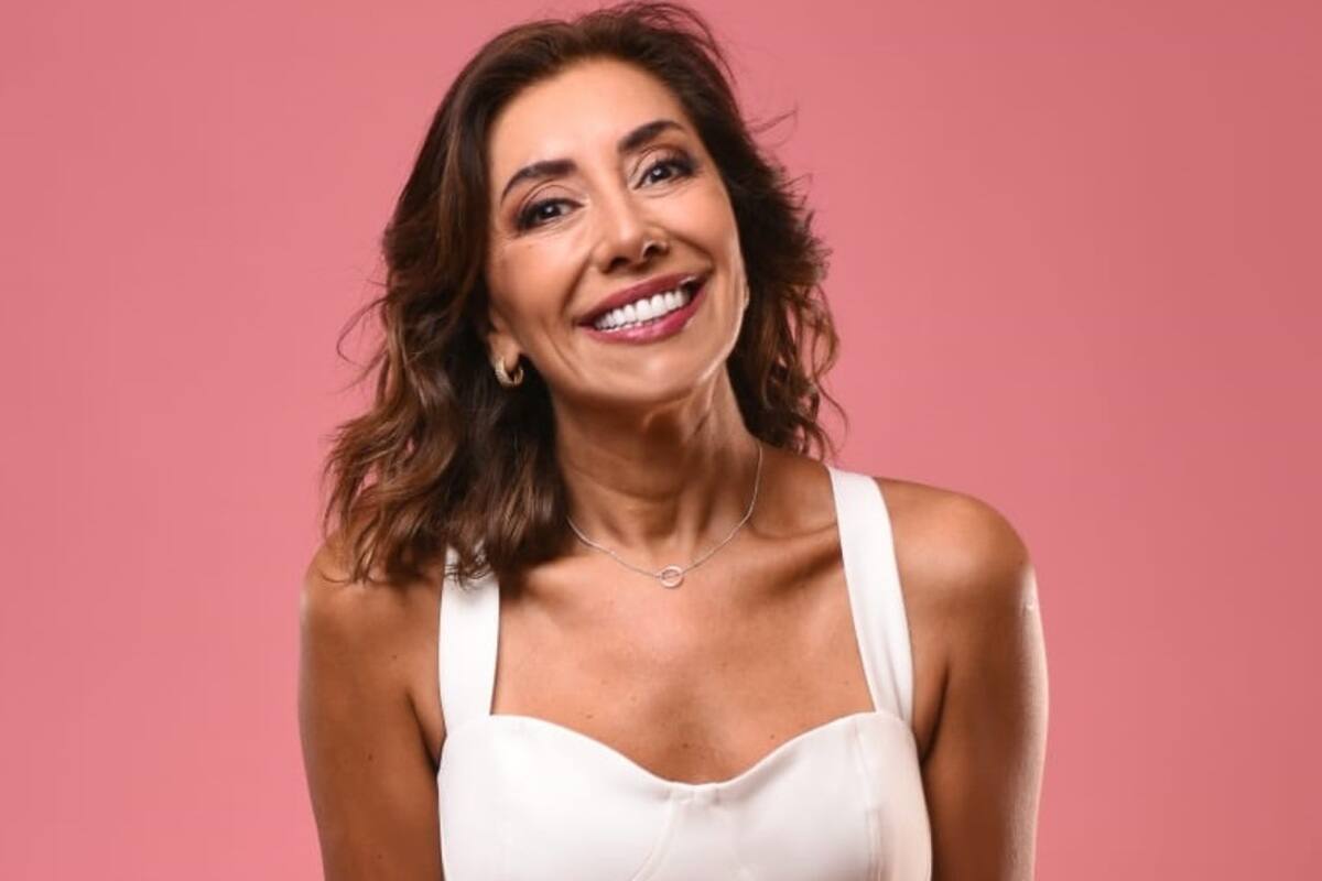 celebra el éxito de su programa. Créditos: TVN