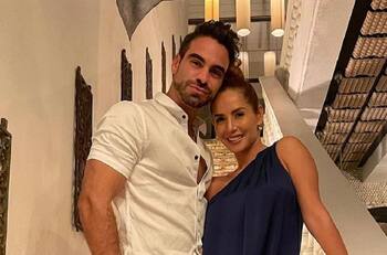 Carmen Villalobos y Frederik Oldenburg celebran su amor mandándose coquetos videos