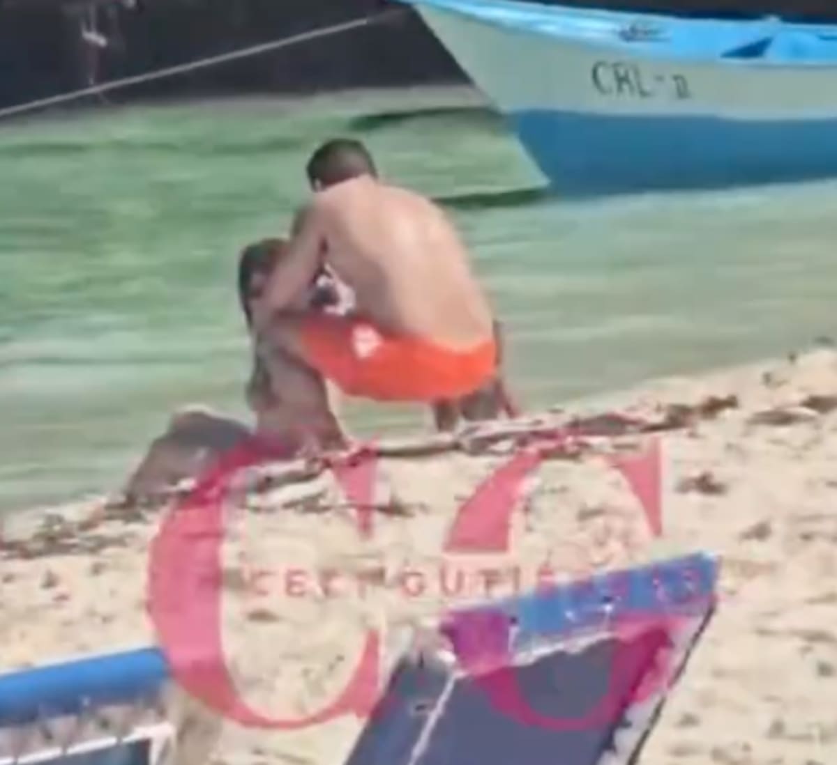 La supuesta pareja está viviendo su amor en Punta Cana.
