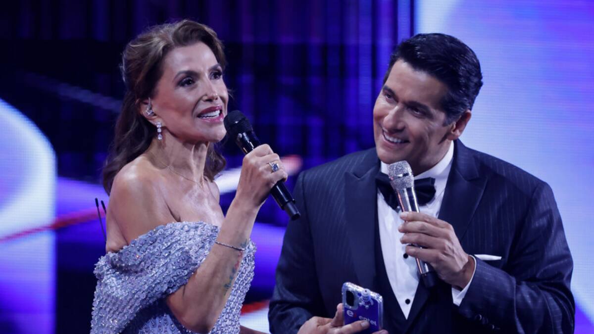 Pensaron en reemplazarla: filtran tensa trastienda en la coanimación de Carolina Arregui en Viña 2026