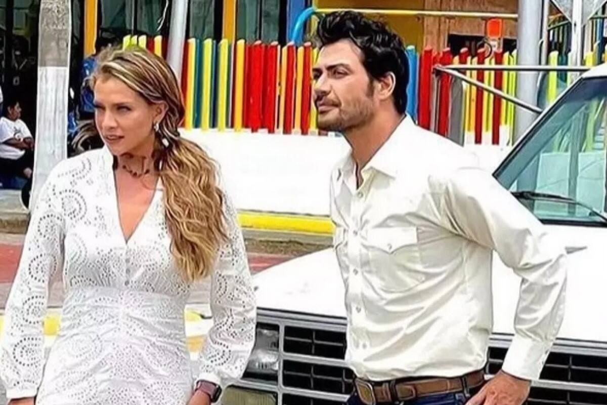 Carolina Miranda y Andrés Palacios La pareja se encuentra grabando la nueva versión de "La Tormenta" - Créditos: Instagram