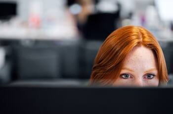 Mercurio en Acuario: ¿Qué significa tener esta posición en la Carta Astral?