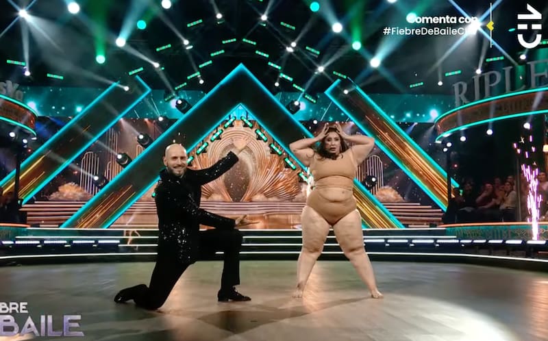 La influencer recibió duro comentario de Raquel Argandoña.