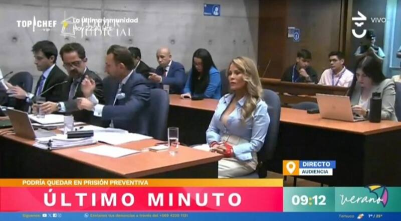Cathy Barriga es acusada de fraude y de uso malicioso de instrumento público falso.