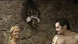 “Me dice que vamos a hacer stripper pool...”: La historia de cómo el sostén de Cecilia Bolocco terminó colgado en la casa de Felipe Camiroaga