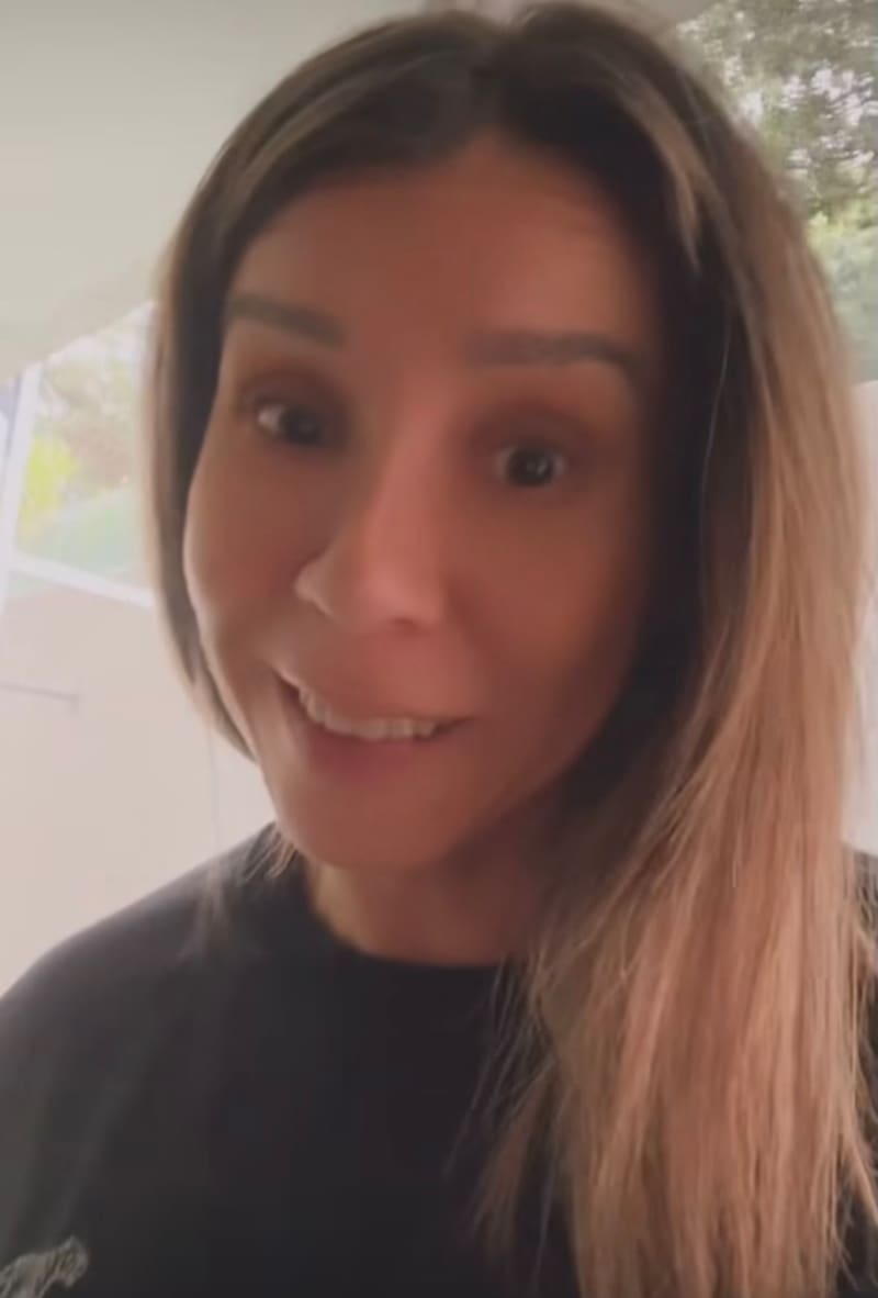 La periodista de farándula reveló que animadora se bajó de la Teletón.