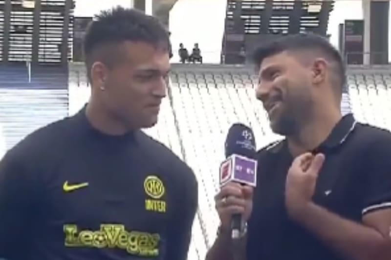 Lautaro Martínez y Kun Agüero bromearon antes de la final entre el Inter y el City. Créditos: ESPN