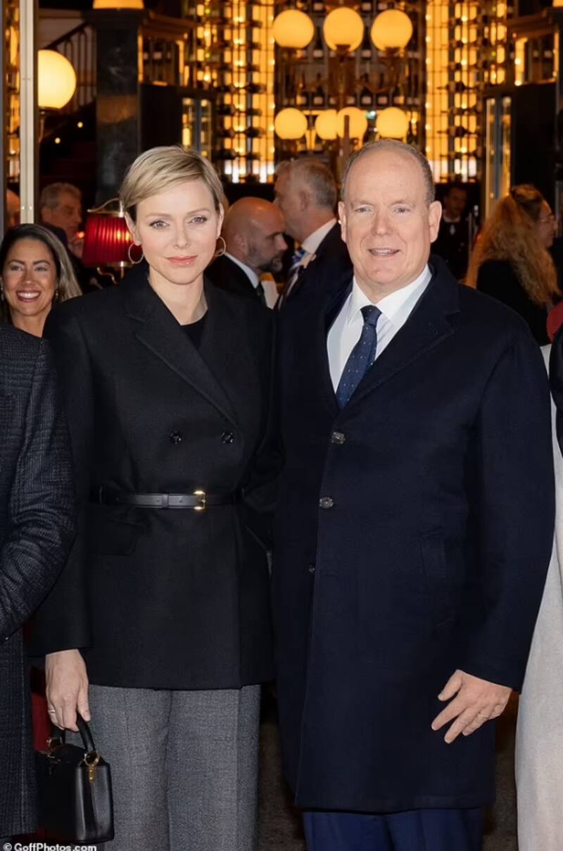 ha usado looks que superan los 10 millones de pesos chilenos.