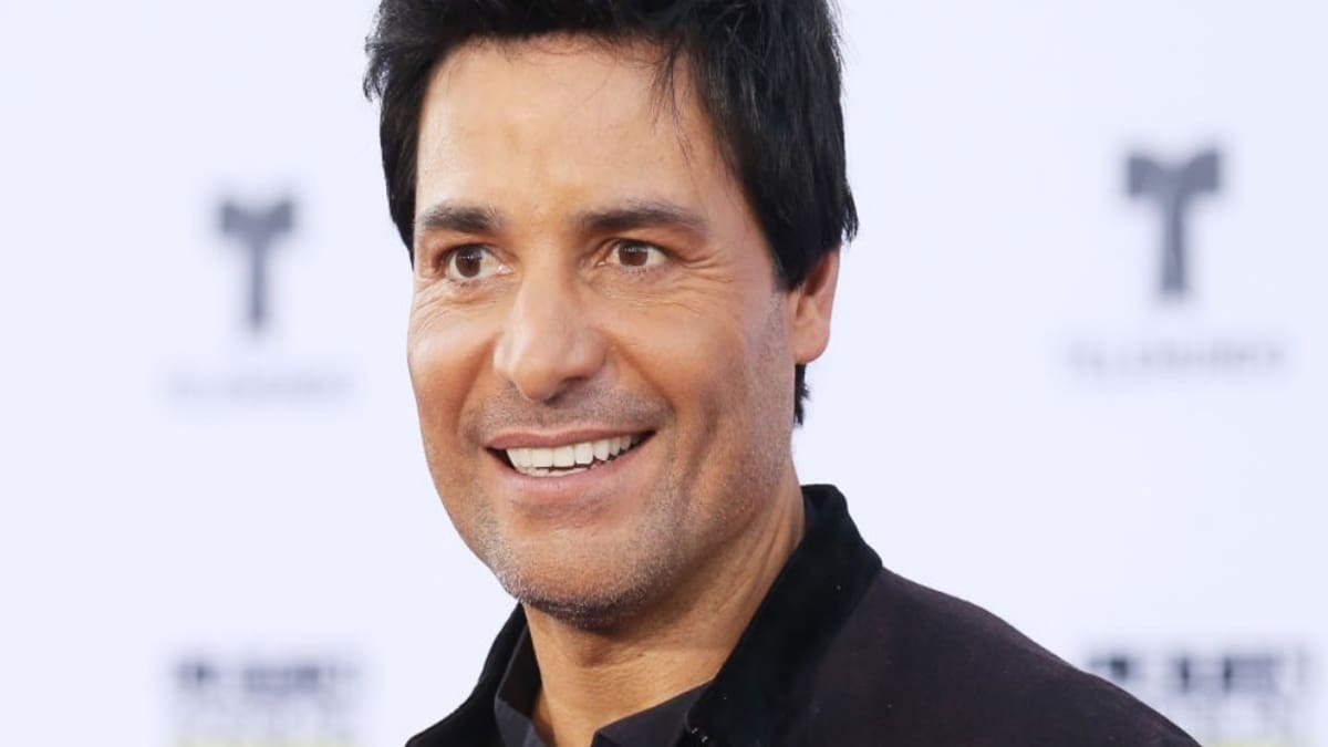 “Mi corazón está con Chile”: Chayanne envía mensaje de apoyo a los damnificados por los incendios forestales