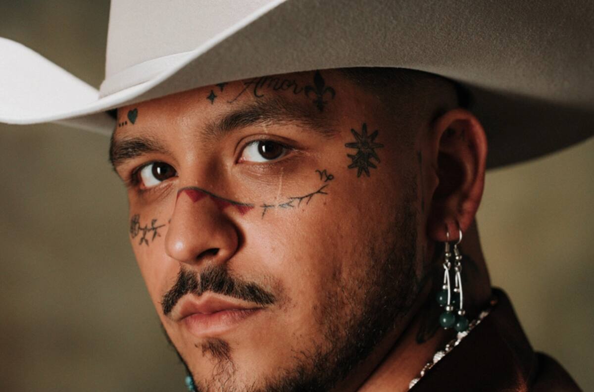 Filtran canción de la colaboración entre Peso Pluma y Christian Nodal