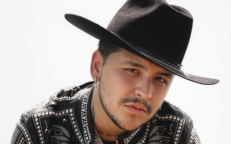 Christian Nodal El cantante de 23 años podría estar saliendo con una nueva mujer, a casi dos meses de romper con Belinda. - Créditos: Instagram: @colimoteportal