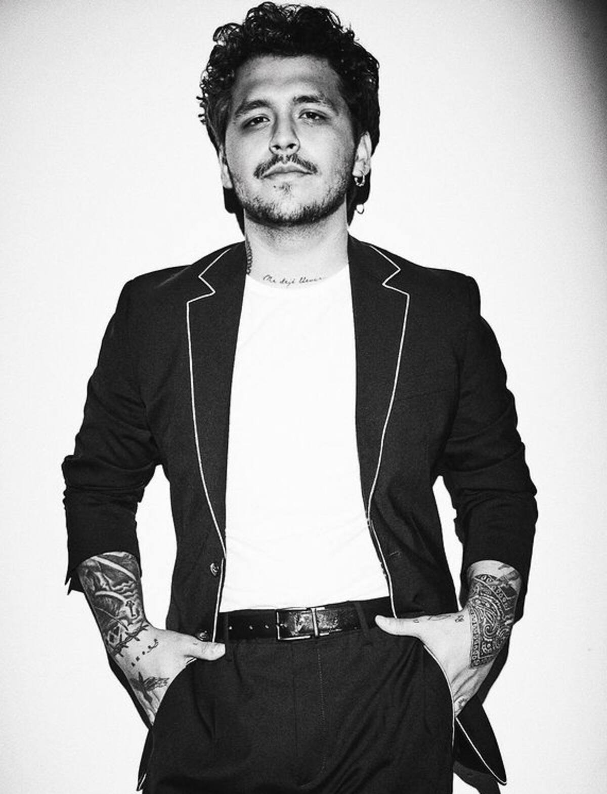 Christian Nodal participa en los premios MTV MIAW en la Ciudad de México.