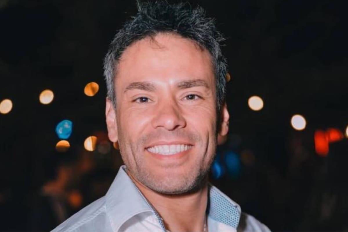 El participante no logra dar vuelta al público.