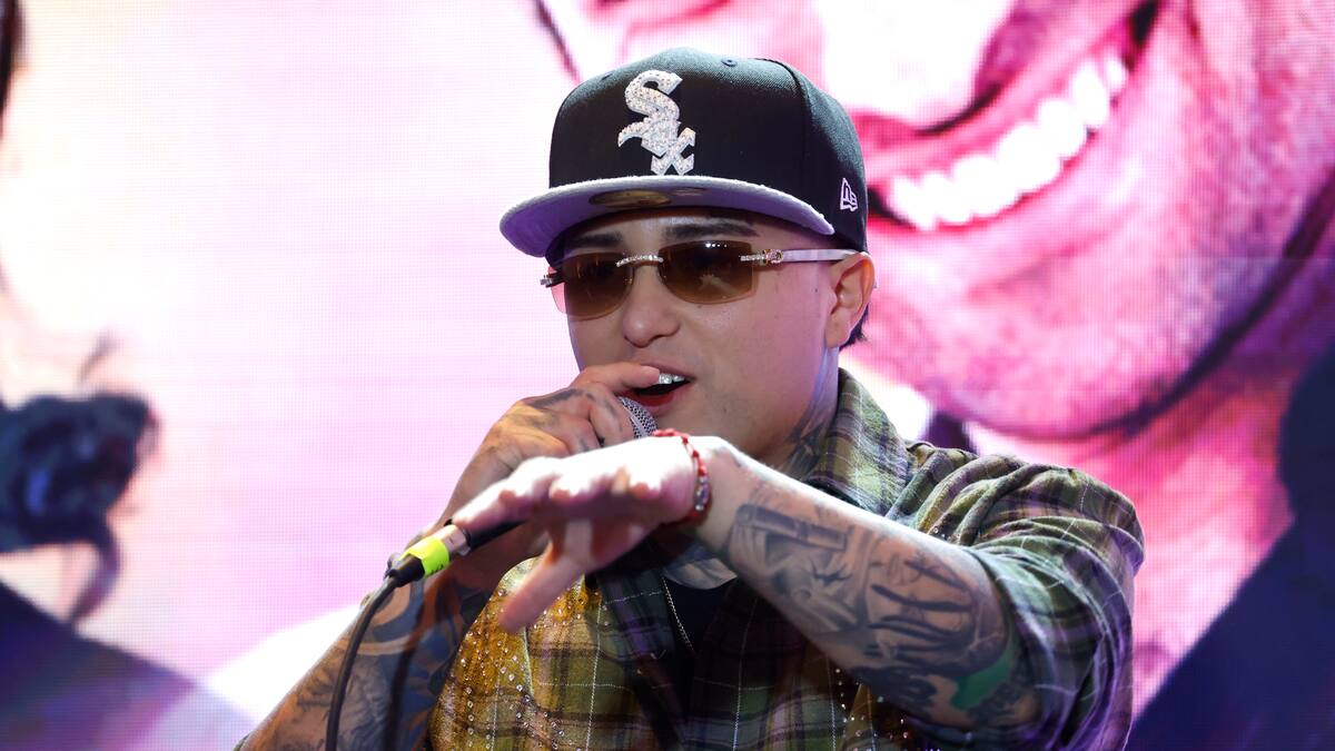 Televidentes hacen pedazos a Pablo Chill-E por su rol de jurado en Festival de Viña: le dijeron de todo