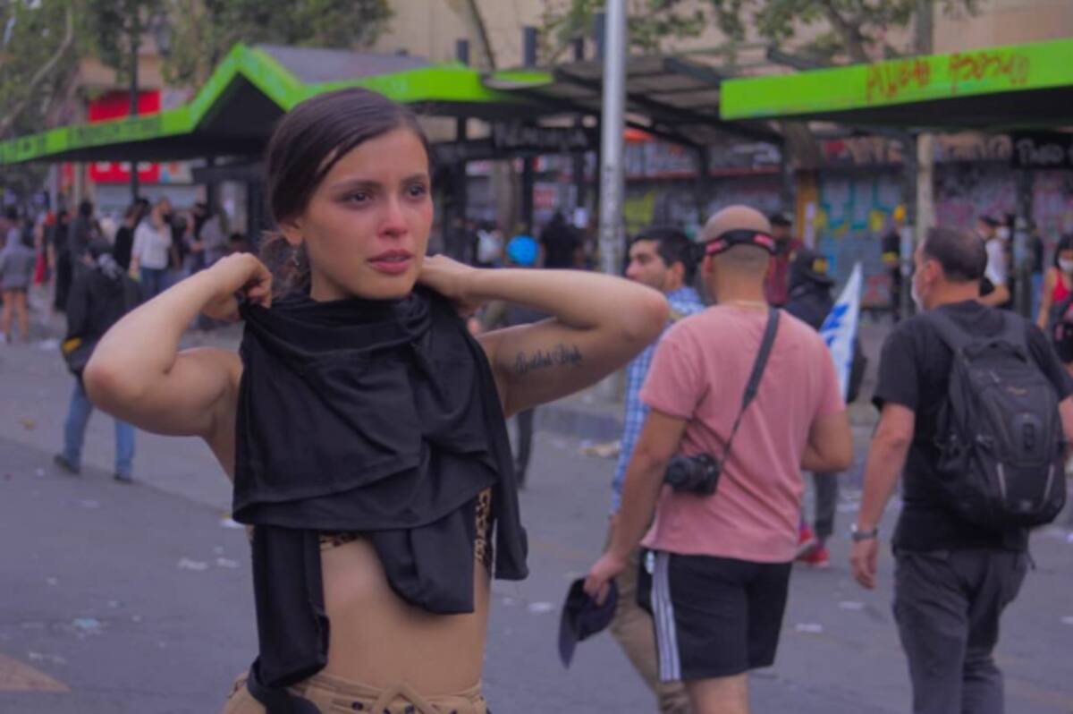 Constanza Capelli y su vínculo con la política chilena.
