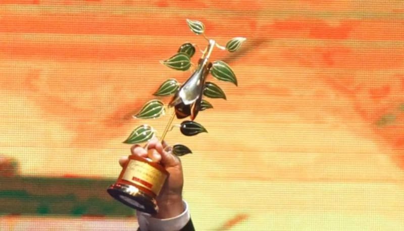 Revisa los nominados a ganar el premio.