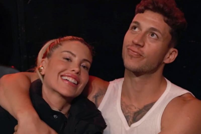 Ambos se refirieron al oscuro pasado del joven.