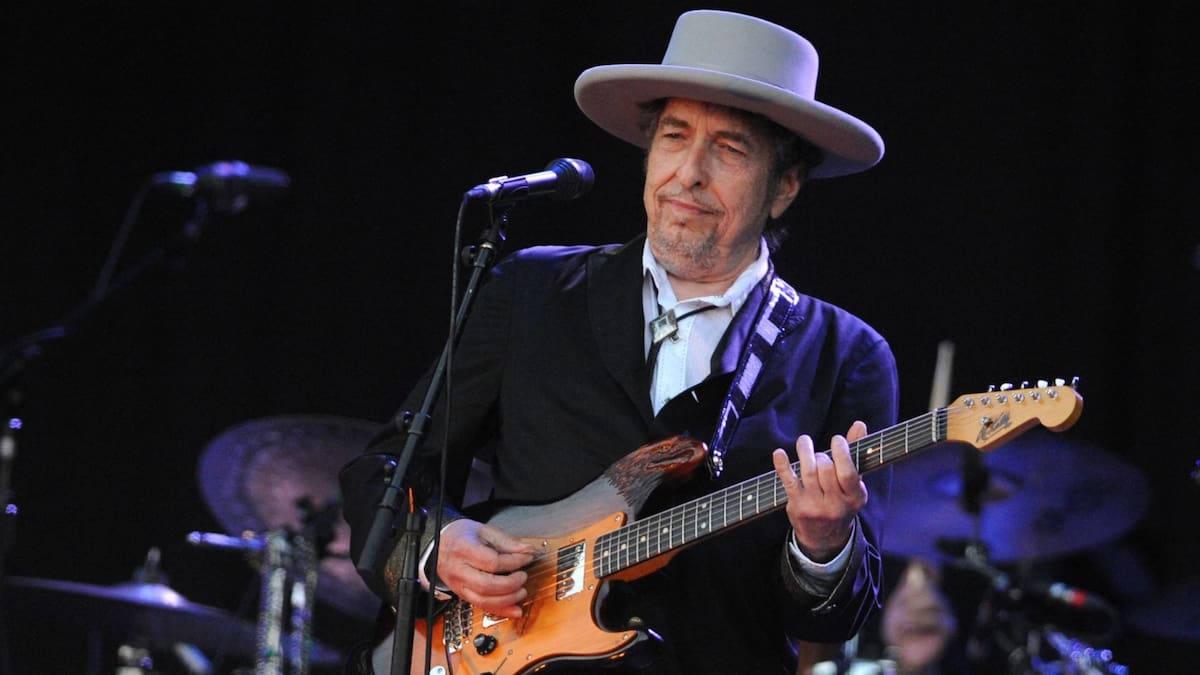 "Es falsa y será probada como tal": Bob Dylan niega haber abusado a una menor de edad en 1965