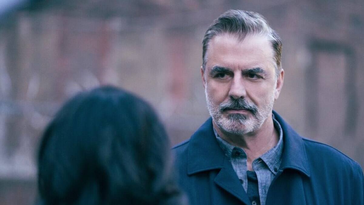 Chris Noth pasa Navidad completamente solo en Nueva York tras ser acusado de abuso sexual