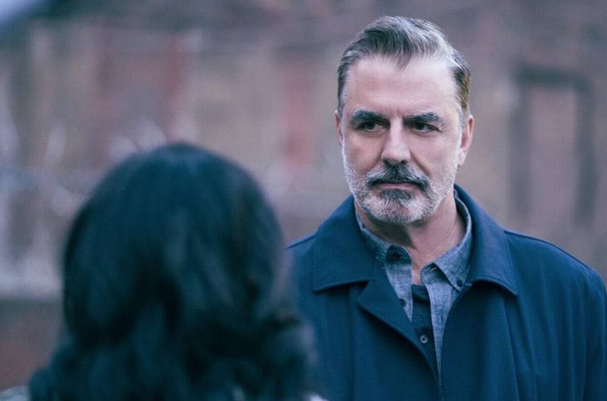 Chris Noth pasa Navidad completamente solo en Nueva York tras ser acusado de abuso sexual