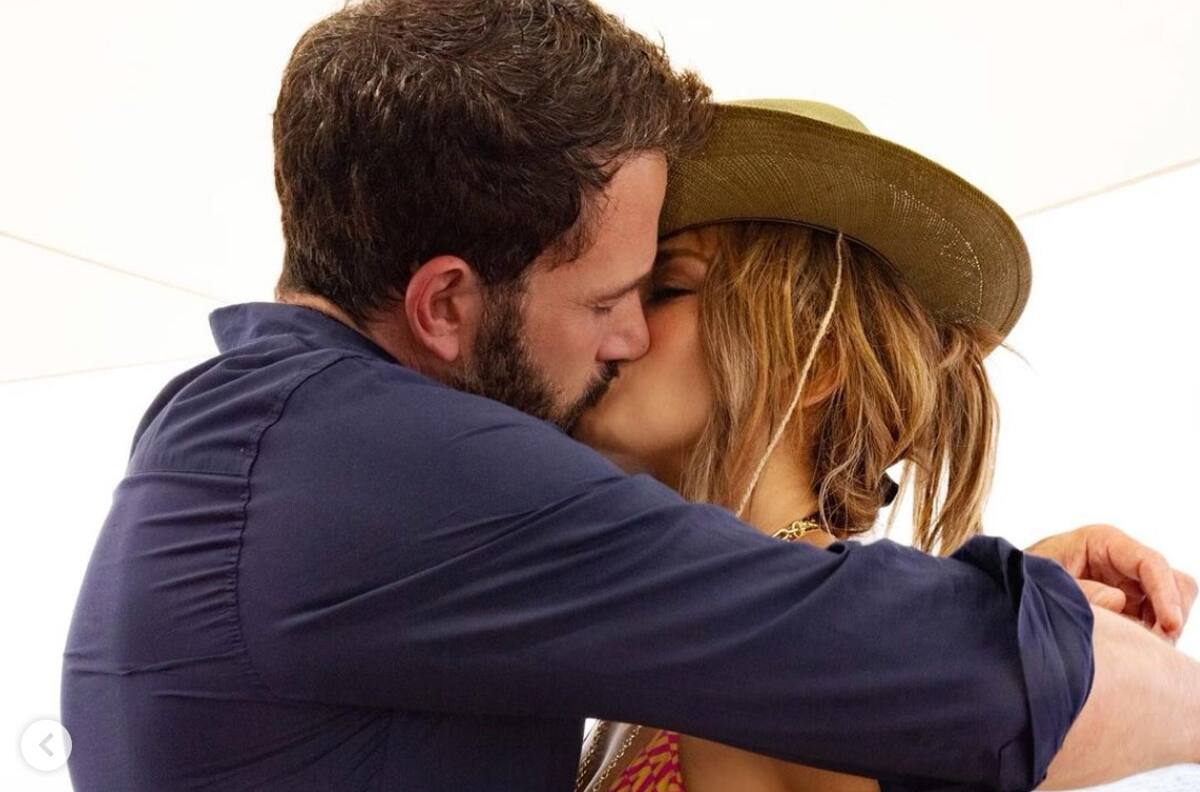 Ben Affleck y Jennifer Lopez tienen sesiones semanales para "hablar sobre sus sentimientos"