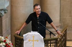 Cristián Campos alza la voz tras controversia por discurso no autorizado en funeral de Héctor Noguera