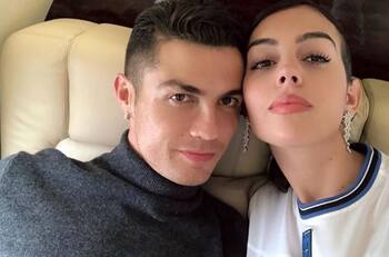 Con pista de hielo incluida: Revisa la lujosa decoración de Navidad de Georgina Rodríguez y Cristiano Ronaldo