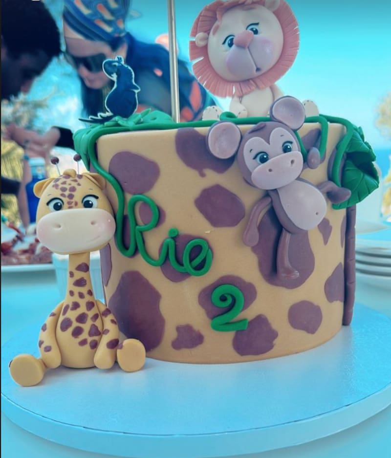 Pastel de cumpleaños para el cumpleaños de Río