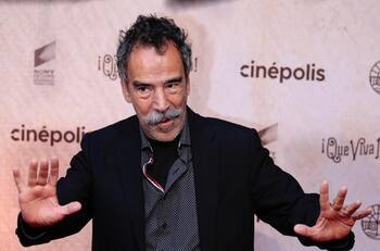 Tráiler de "Blue Beetle": Damián Alcázar debuta en el universo de héroes de DC, así luce