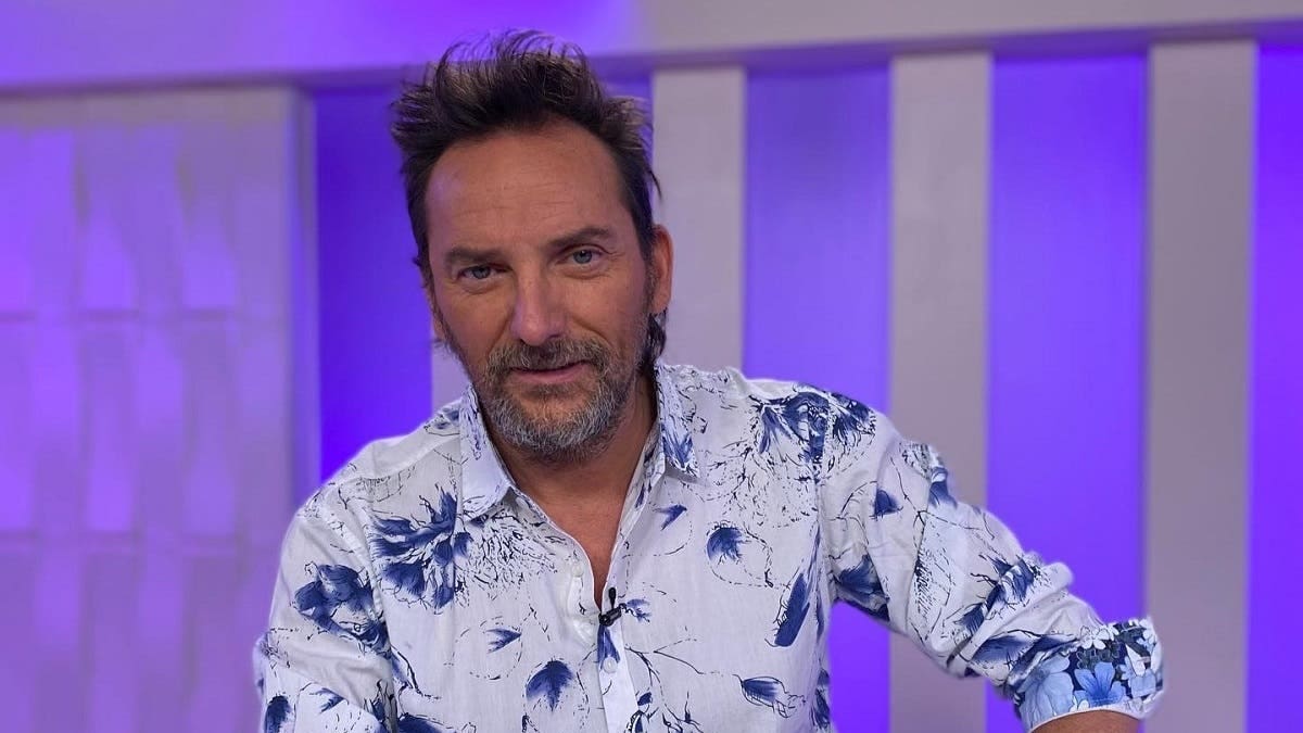 Daniel Fuenzalida ofrece disculpas tras decir que Axé Bahía está hecho “corneta”