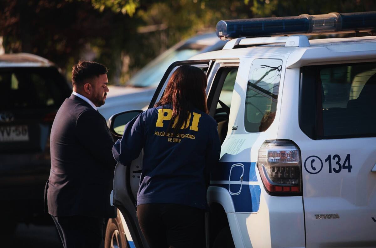 Escándalo: detienen a reconocido reguetonero en Chile por investigación de sicariato