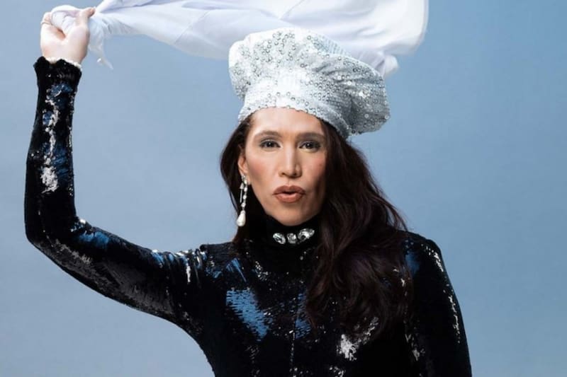 El socialité no ingresó a El Internado por asuntos de visa, según indicó.