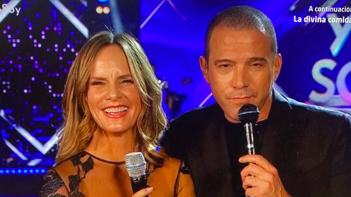 En la "Súper final" de "Yo Soy": Diana Bolocco y Julián Elfenbein sorprenden al darse un beso