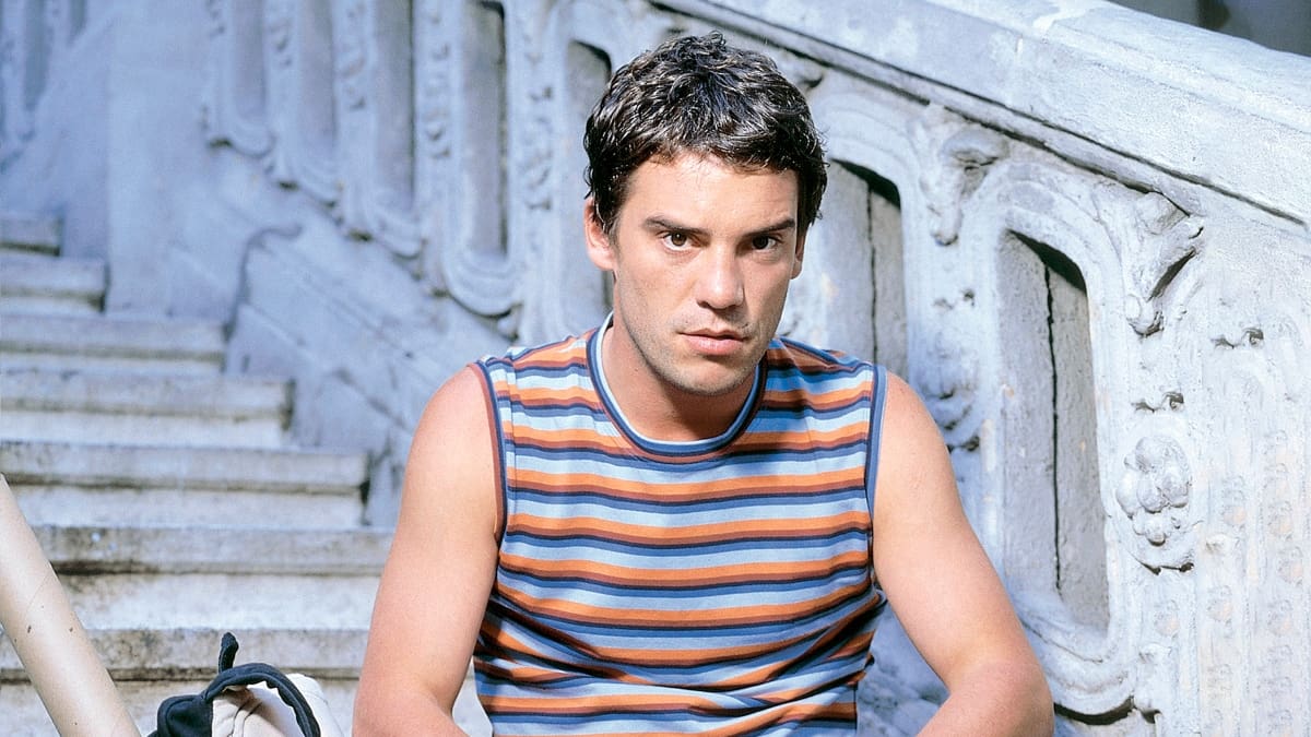 “Es una teleserie que envejece muy bien”: Diego Muñoz recalca la importancia de Machos en medio de homenaje a Héctor Noguera