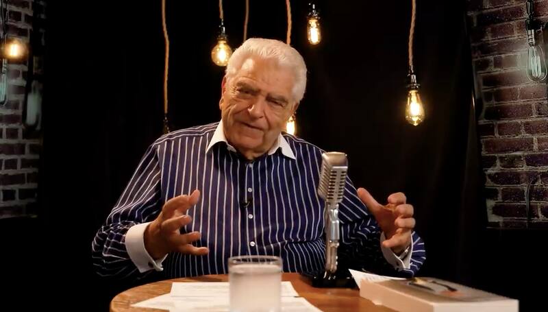 Don Francisco explicó que le molestan las críticas relacionadas al dinero que supuestamente recibe de la Teletón.