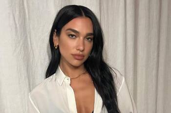 Así fue el lujoso cumpleaños número 28 de Dua Lipa en Ibiza