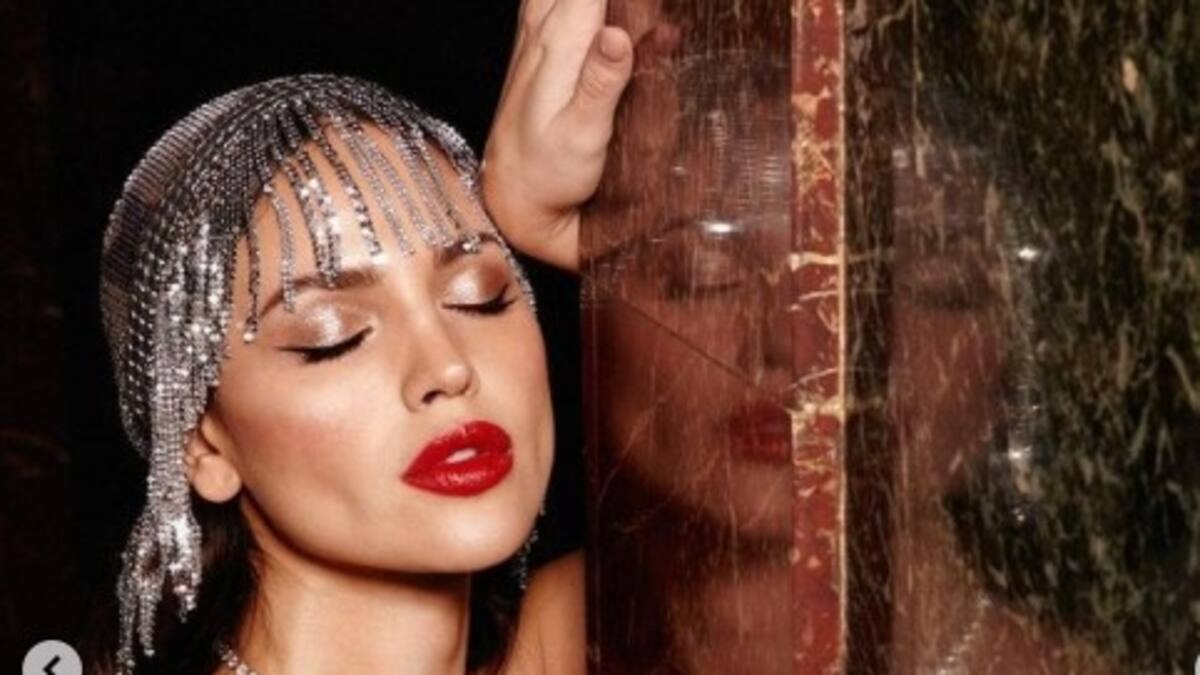 Eiza González niega tener operaciones en su cara y asegura que sus cambios son naturales
