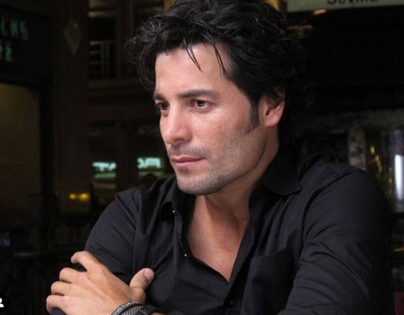 El cantante ha logrado mantener uno de los matrimonios más estables del medio - Créditos: Instagram @chayanne