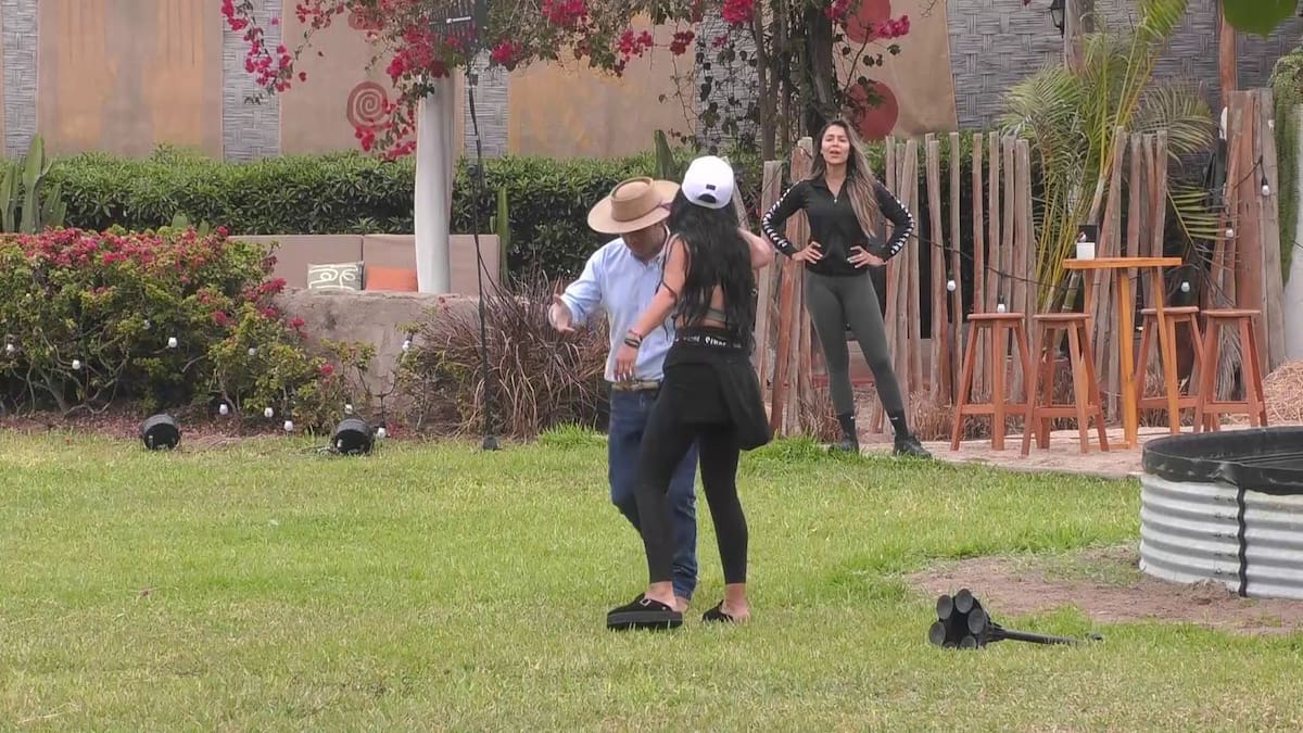 trató de "hija de pu..." a Pamela Díaz